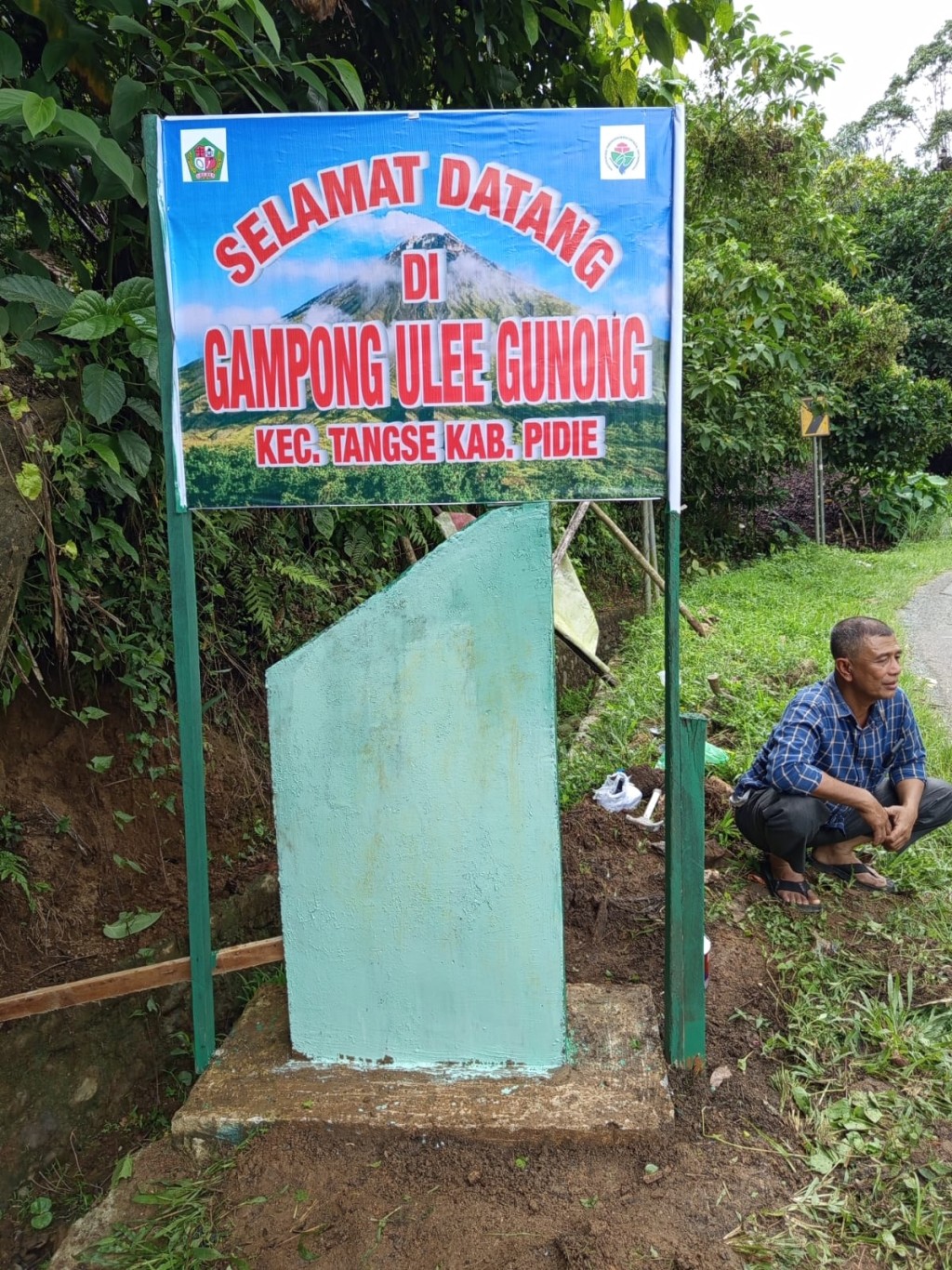 PERBATASAN ANTARA KEBUN NILAM DENGAN ULEE GUNONG DARI ARAH BEUREUNUEUN KE TANGSE